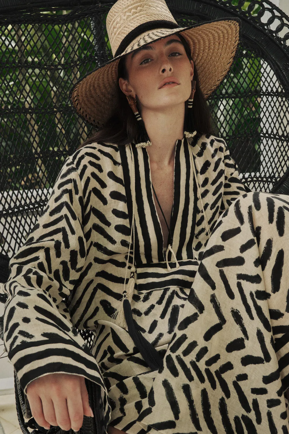 Johanna Ortiz Squared Away Tunic abito lino ecru nero