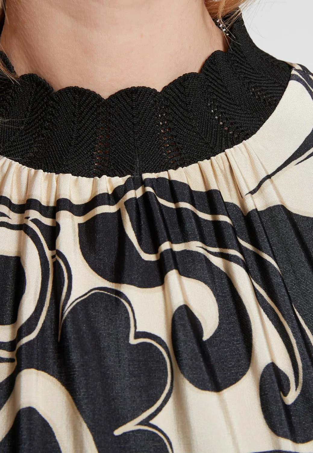 Ana Alcazar Hicca vestito dritto corto rifiniture collo