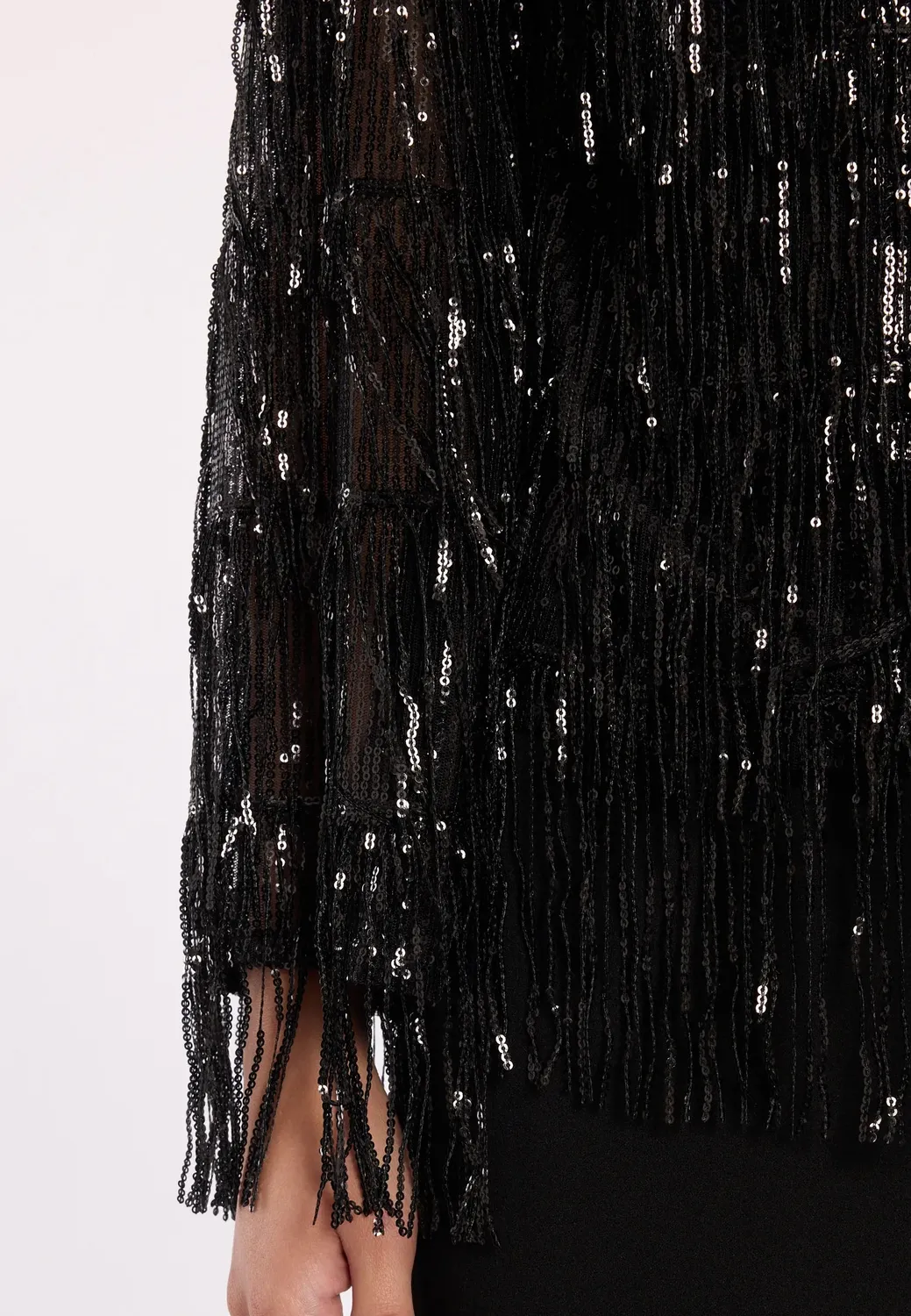 Ana Alcazar Cebala tuta nera frange paillettes