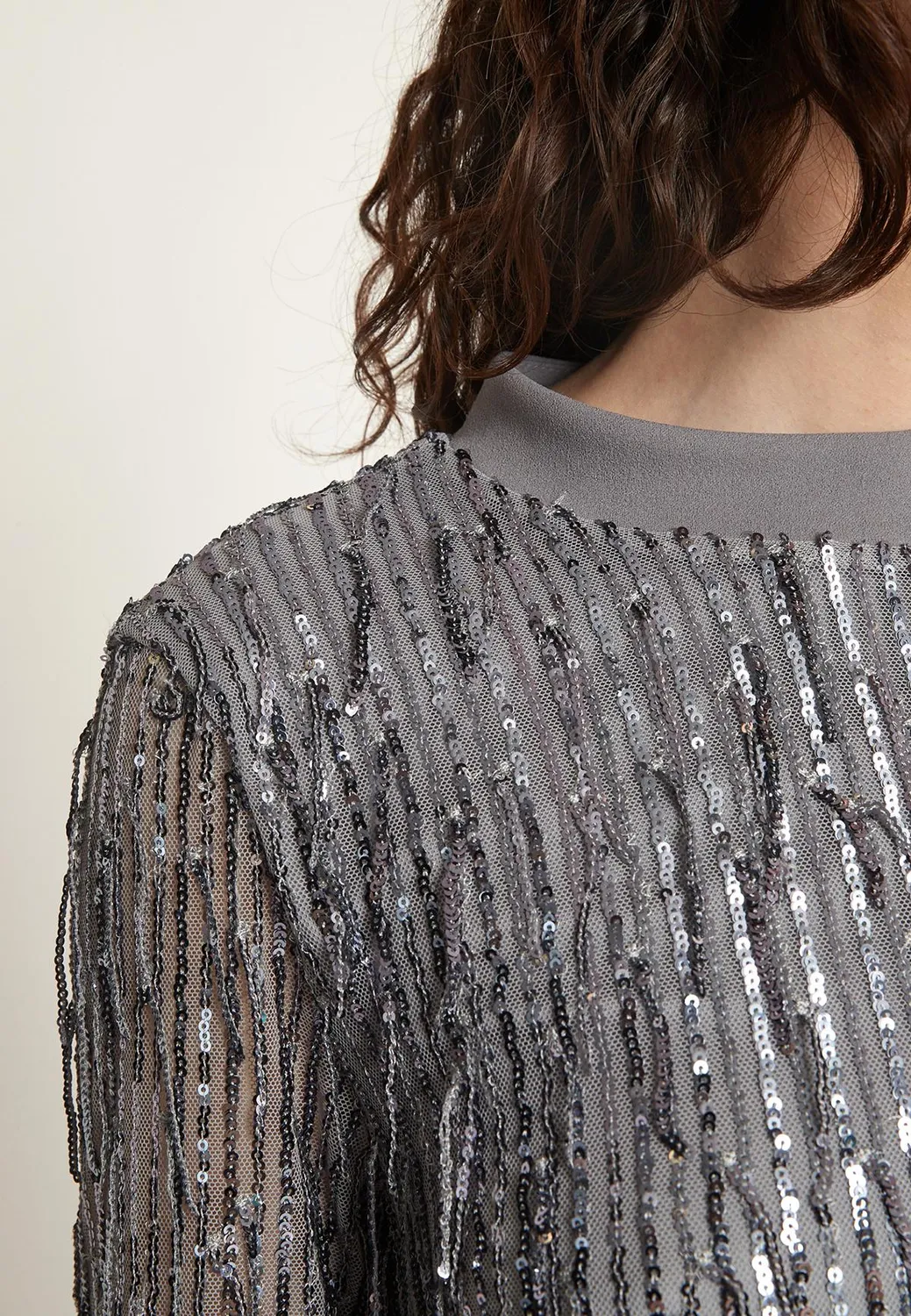 Ana Alcazar Ocena abito paillettes argento schiena