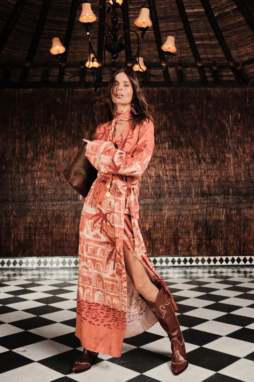 Johanna Ortiz Ollantay abito midi jacquard marsala