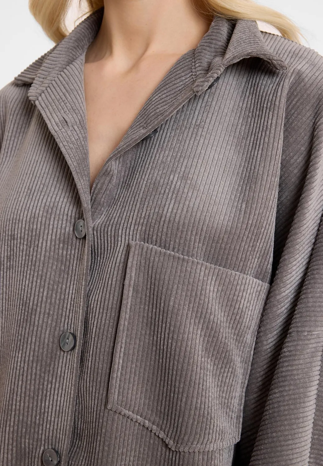 Ana Alcazar Adida abito camicia bianco velluto