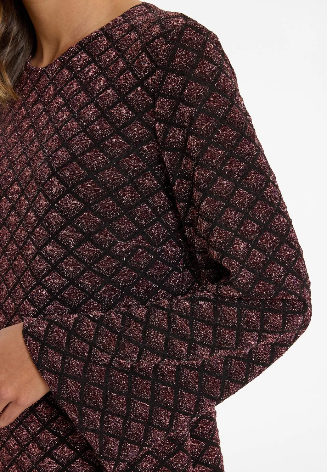 Ana Alcazar Ablira abito tunica rombi bordeaux lurex