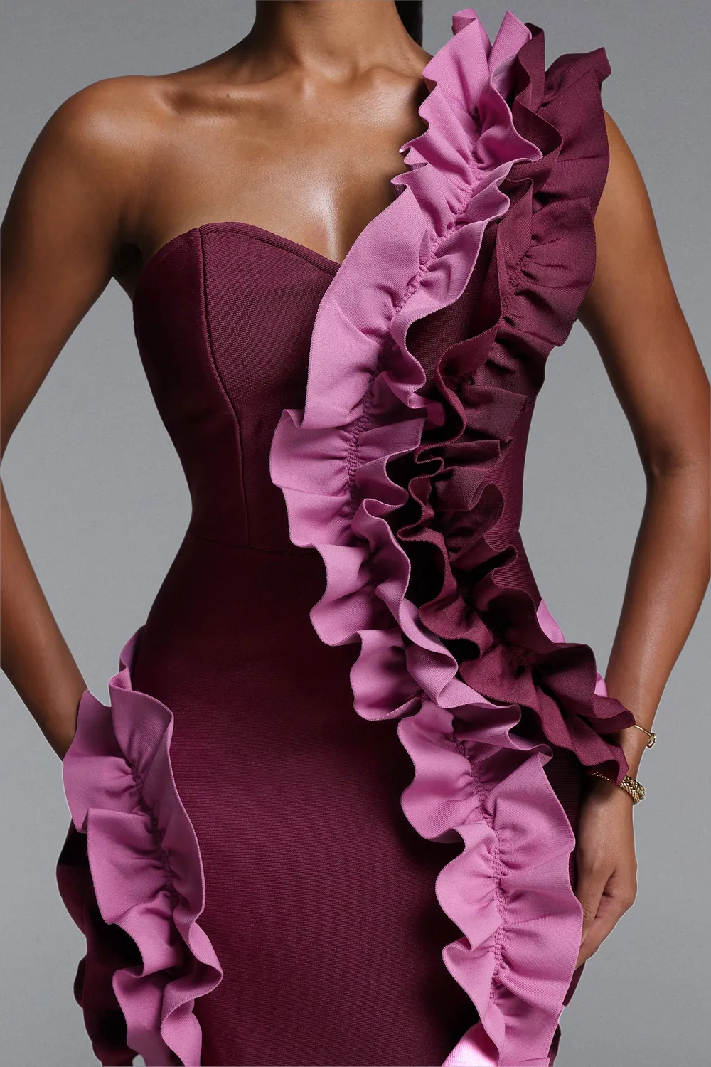 Bella Barnett Gaia Chic abito maxi magenta bandage