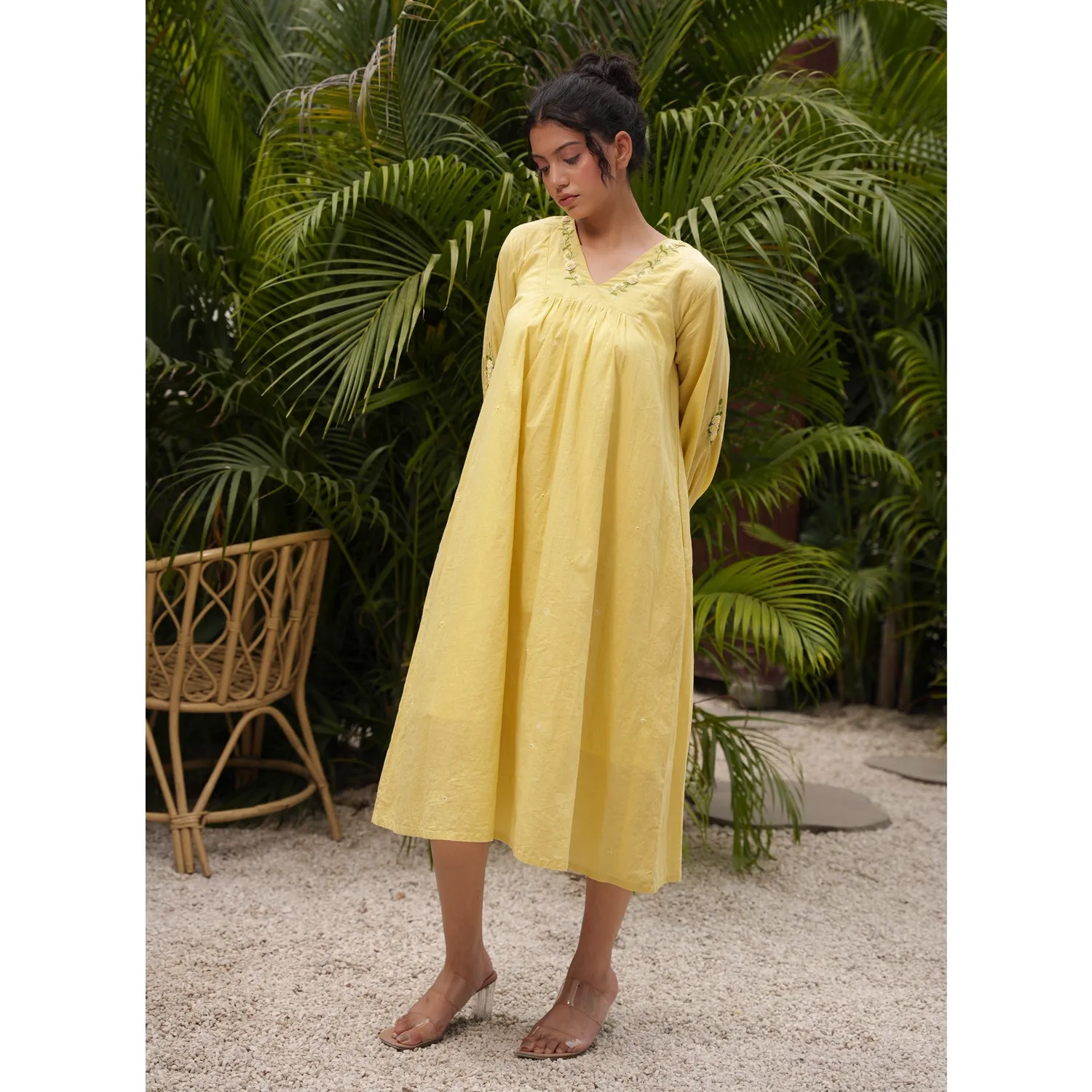 Our Dve Capsule 14 abito senape in cotone