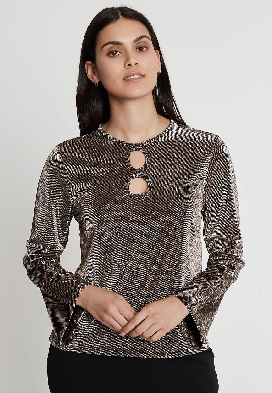 Ana Alcazar Ikoly top lurex maniche lunghe ritagli