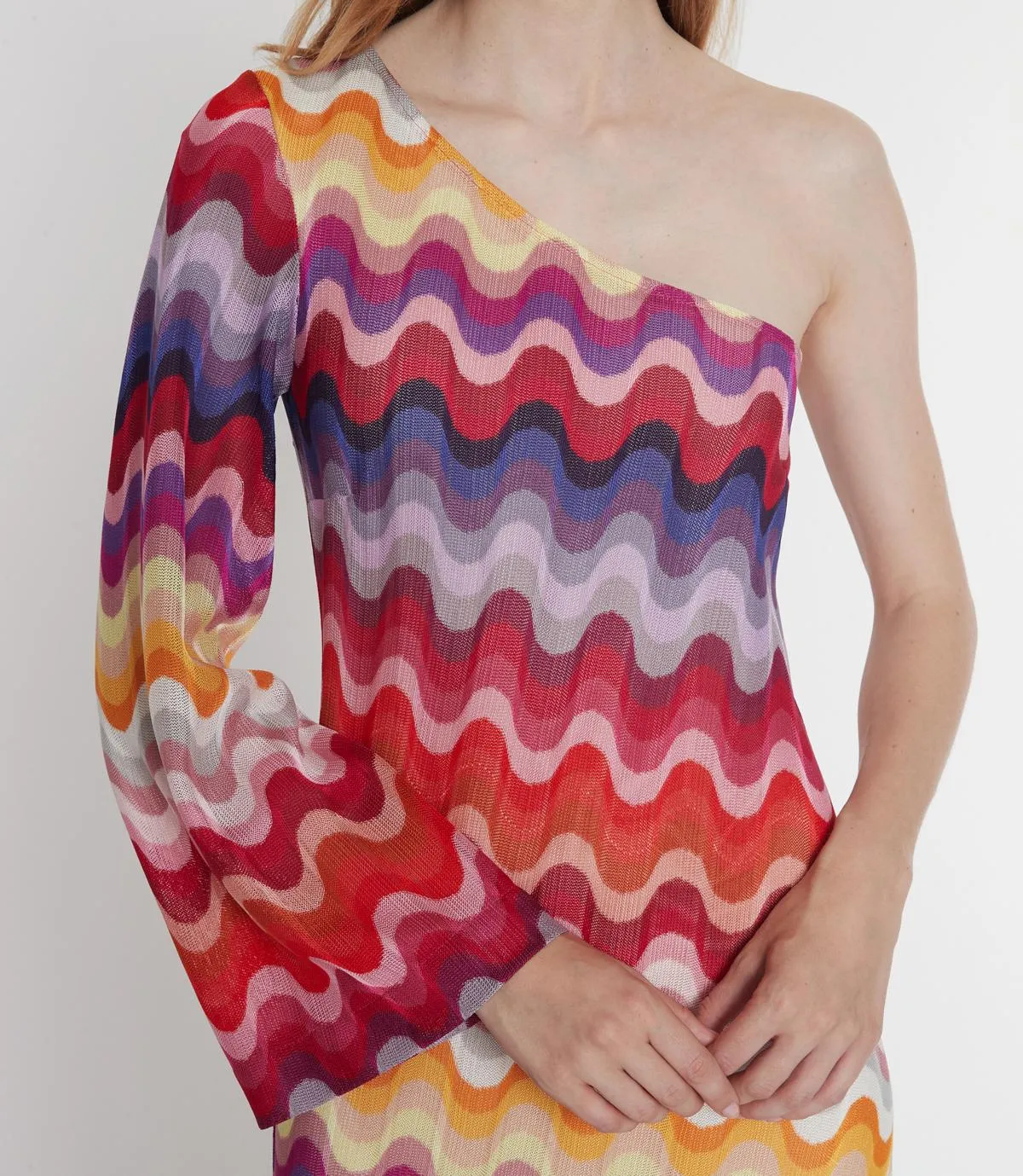 Ana Alcazar Piwane abito maglia monospalla rosso