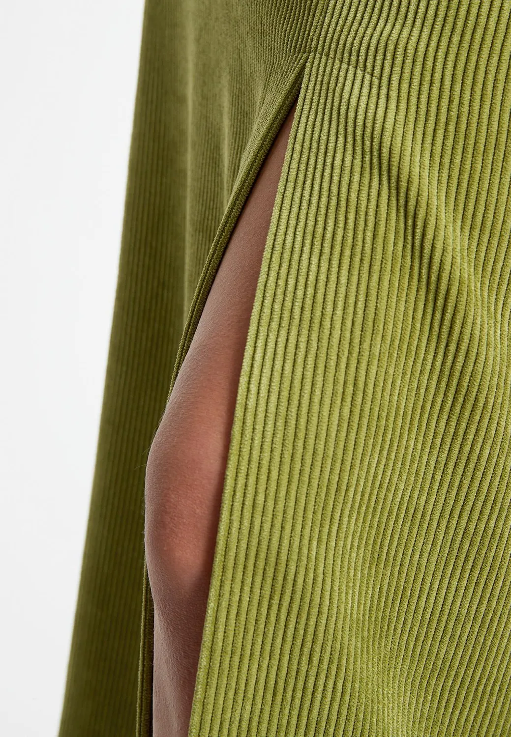 Ana Alcazar Sasla gonna midi verde lime spacco