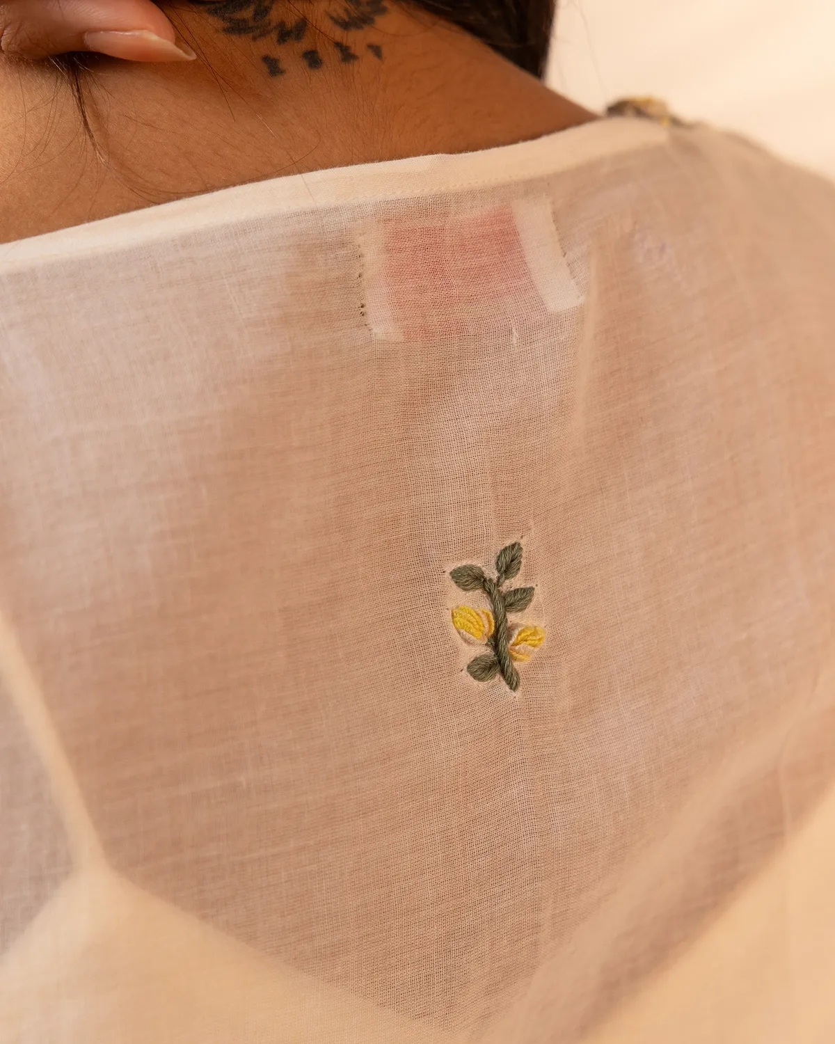 Our Dve Lemon Drop caftano beige cotone con pantaloni taglia unica