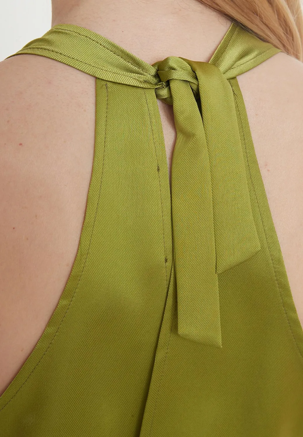 Ana Alcazar Paholy tuta verde raso scollo halter