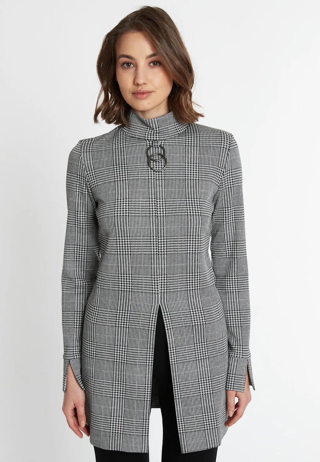 Ana Alcazar Shea top lungo quadri bianco nero