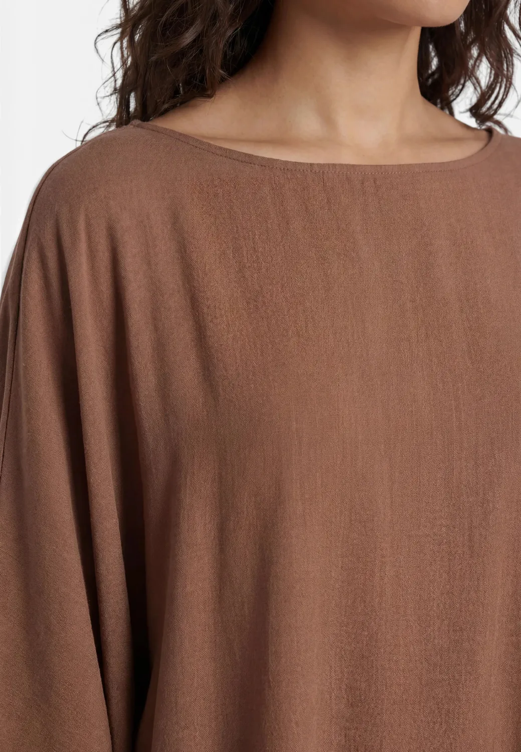 Ana Alcazar Dorevia abito caftano cappuccino corto oversize
