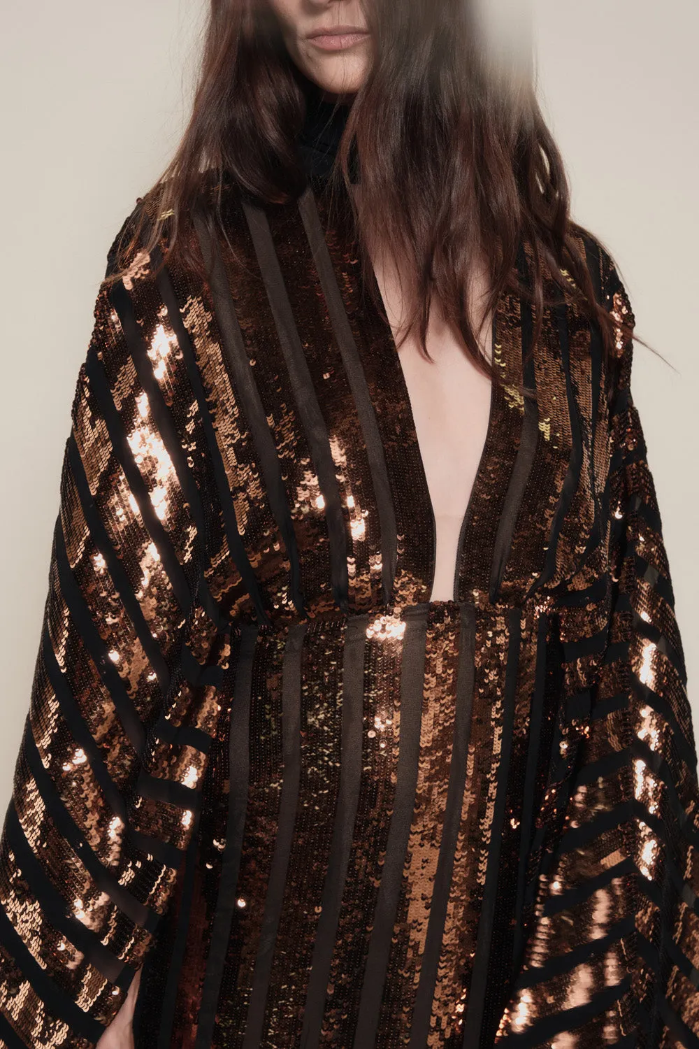 Johanna Ortiz Candelaria Crystal Whispers abito paillettes rame