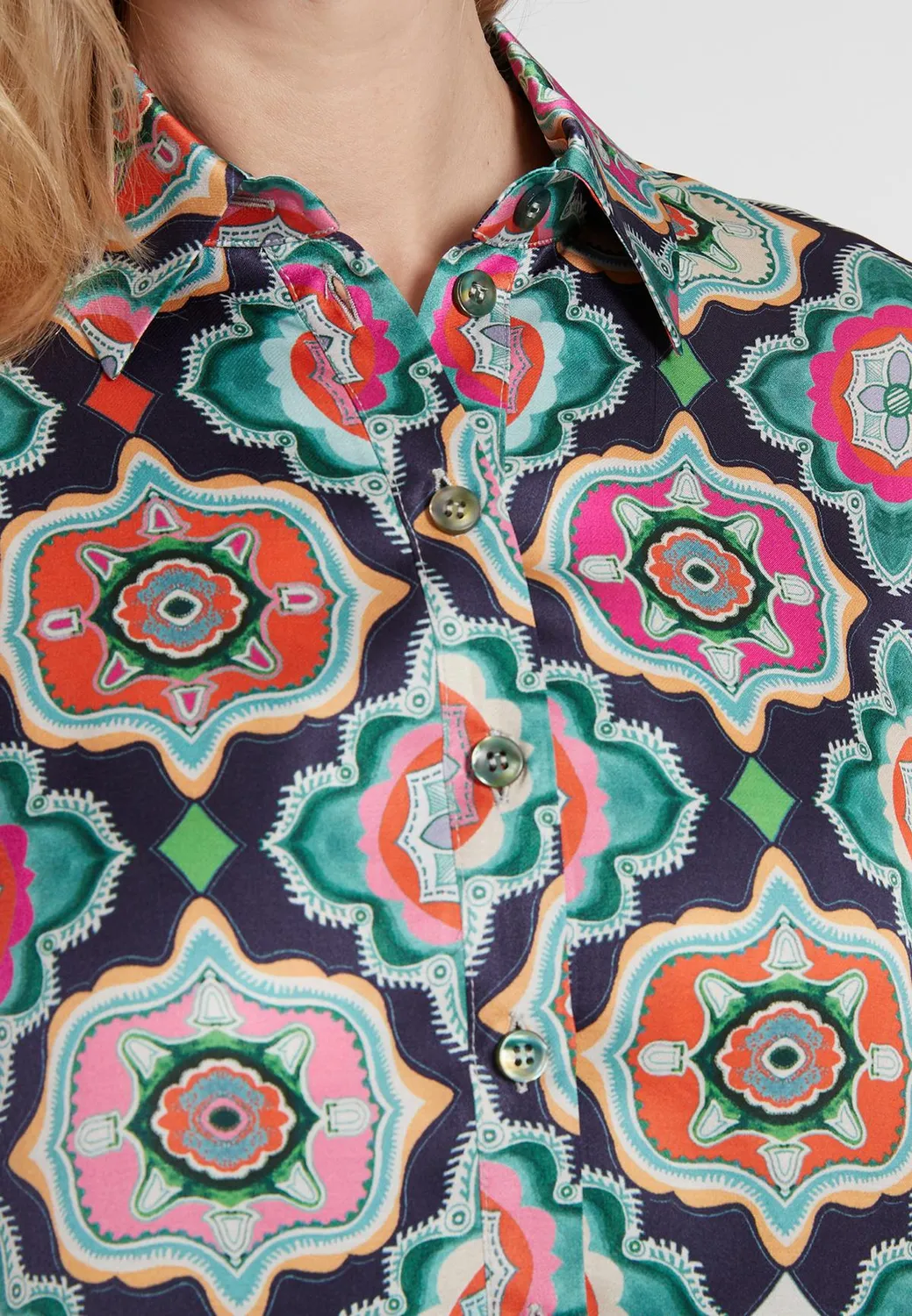 Ana Alcazar Haima abito camicia fantasia maniche 7/8