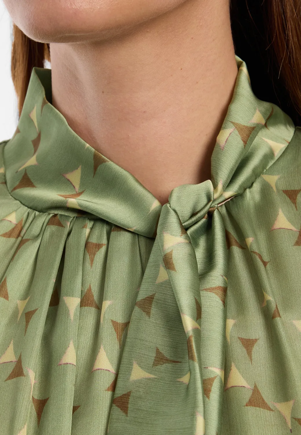 Ana Alcazar Eumira abito satin menta fantasia