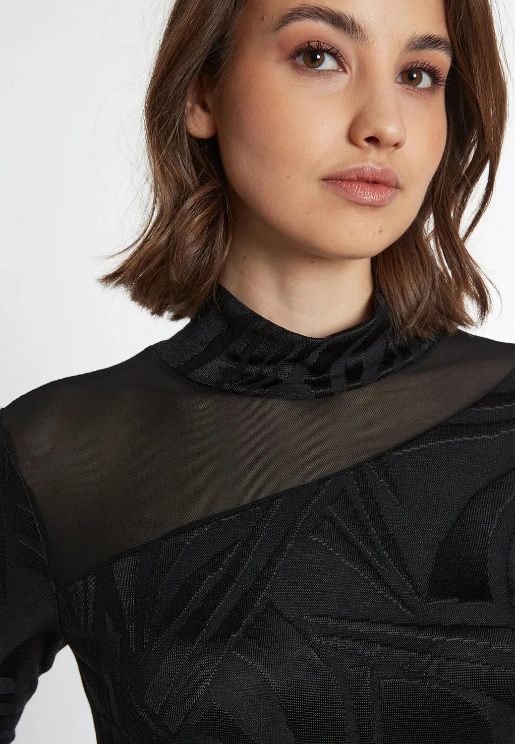 Ana Alcazar Sonera top nero maniche lunghe pizzo
