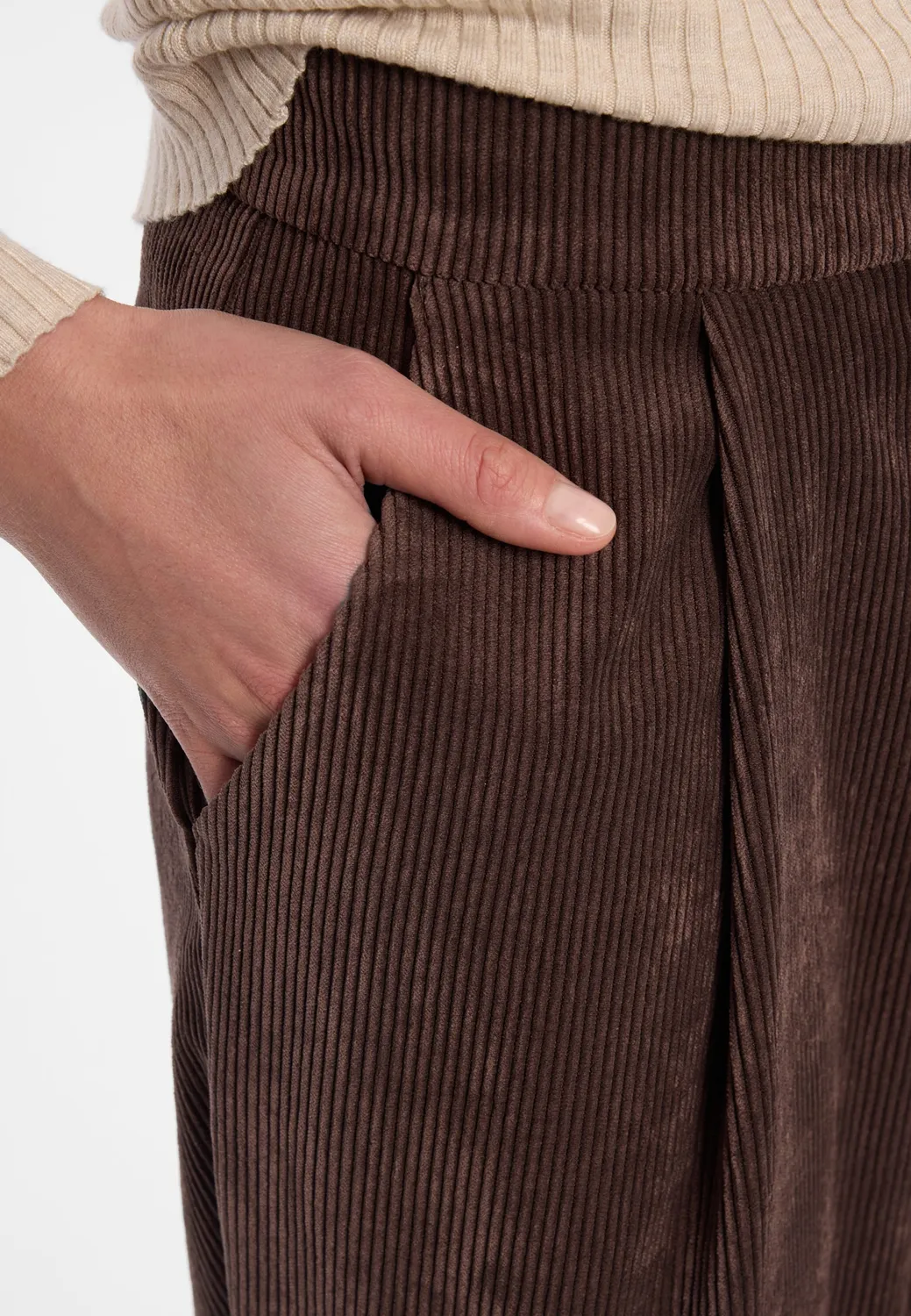 Ana Alcazar Enlimea pantaloni velluto marroni