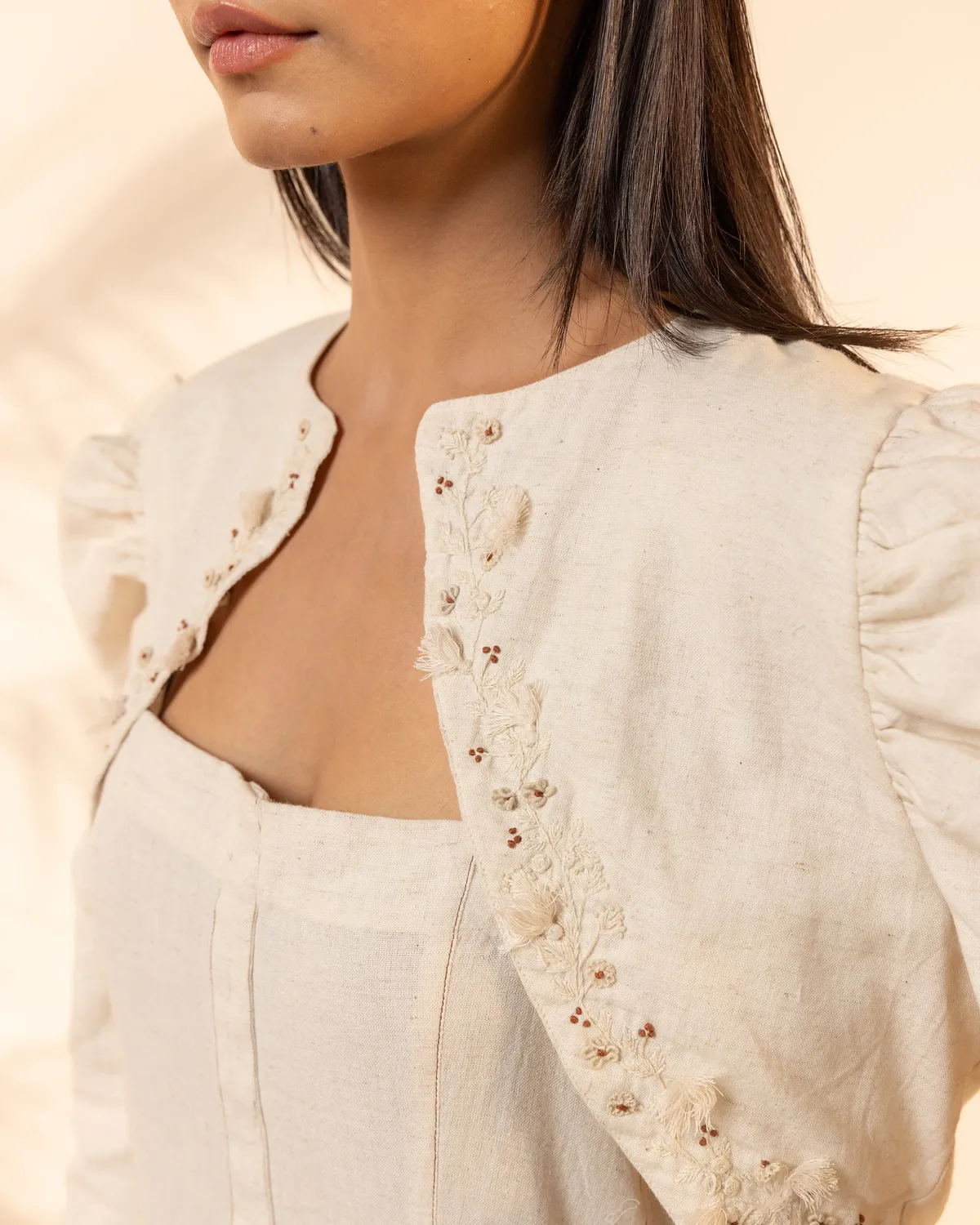Our Dve Tangerine Summer Sway set abito giacca beige