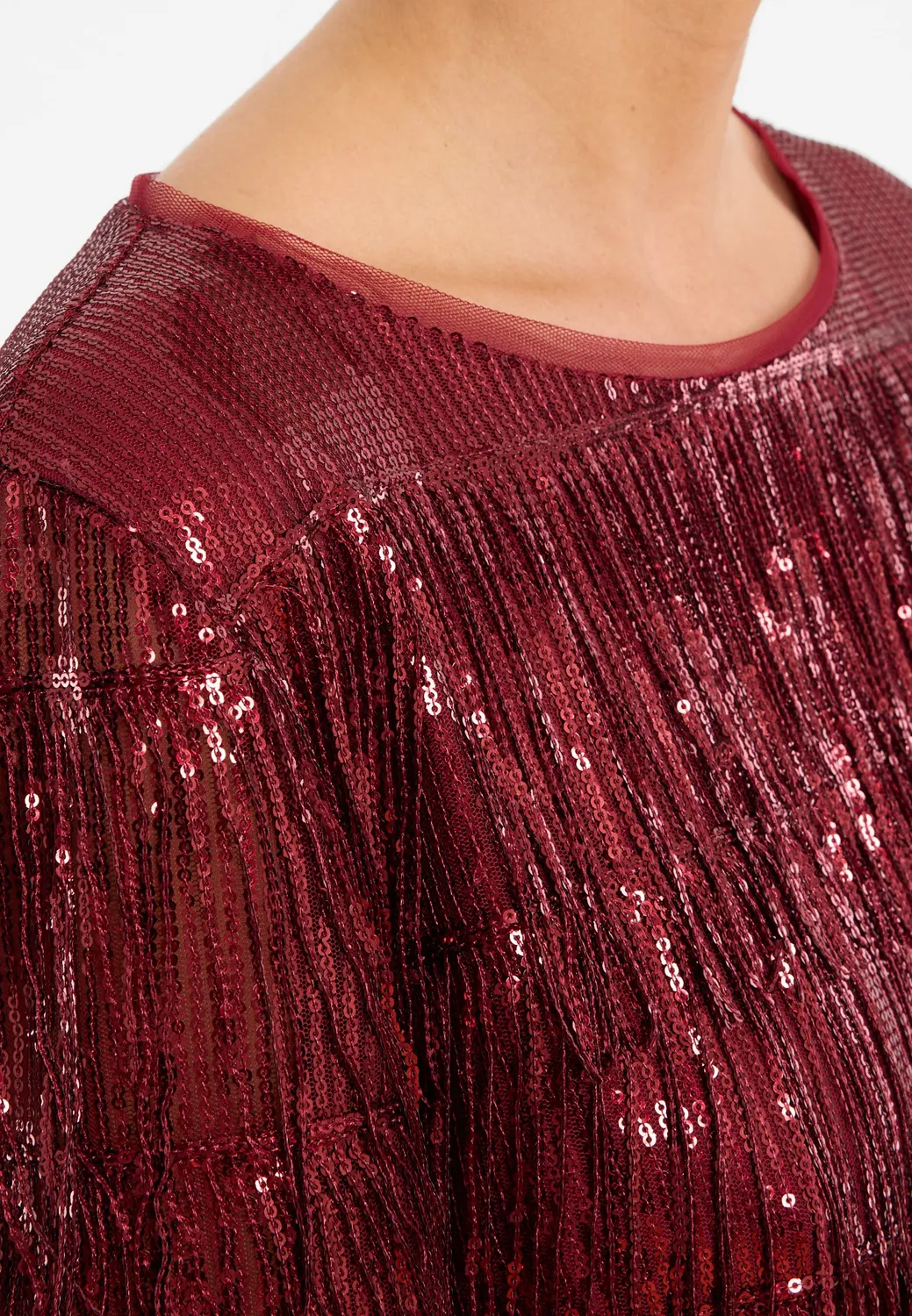 Ana Alcazar Cebora abito paillettes bordeaux corto