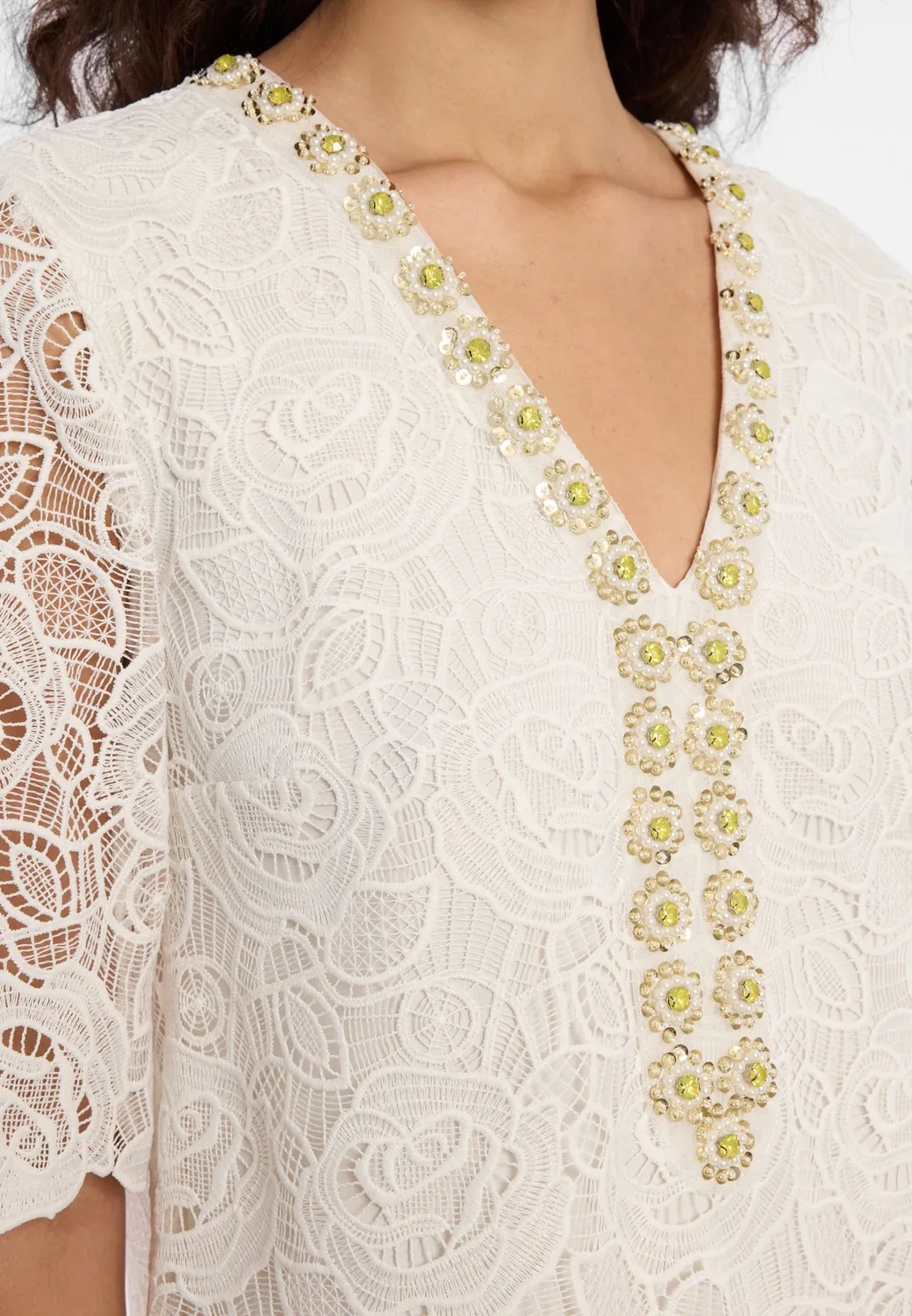 Ana Alcazar Daeva abito pizzo bianco scollo V