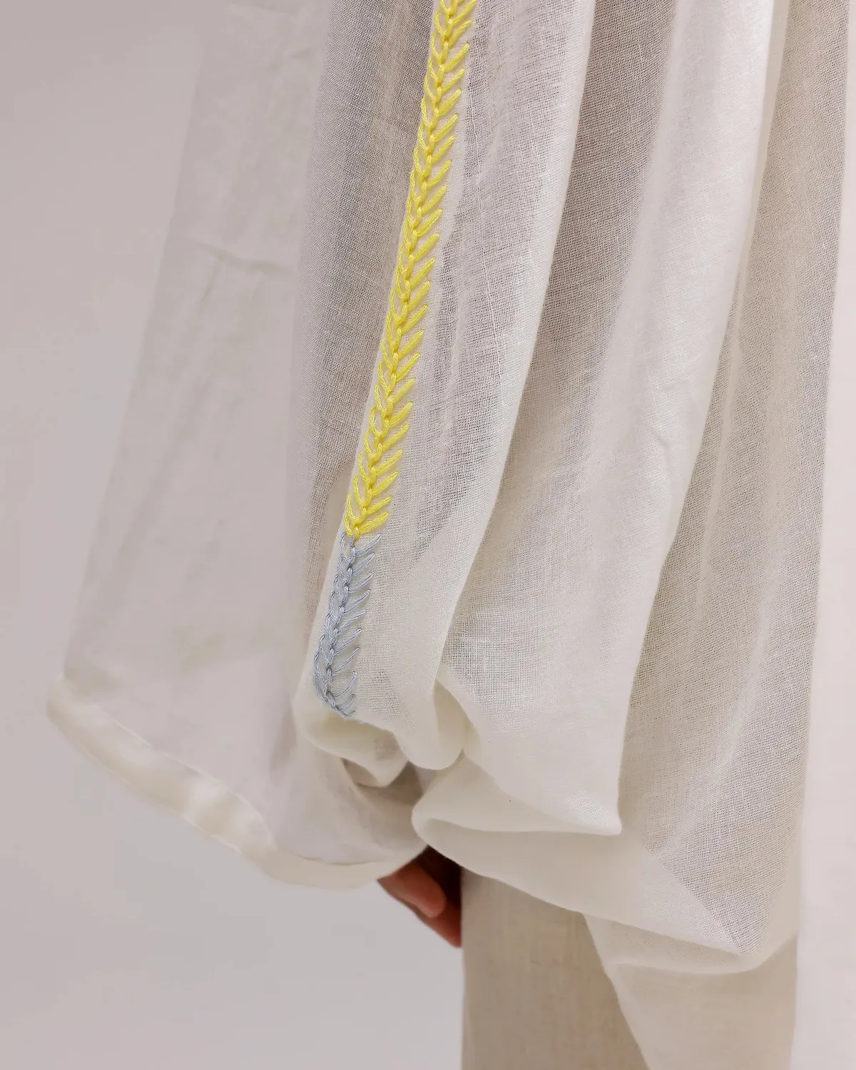 Our Dve Saanjh Soft Chanderi camicia beige