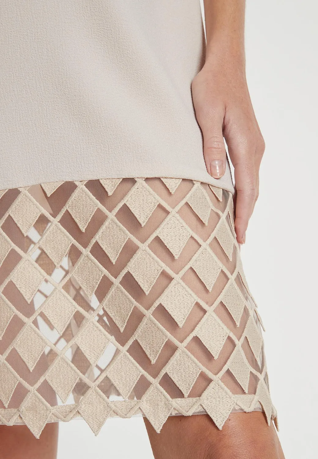 Ana Alcazar Lacy abito svasato pizzo beige