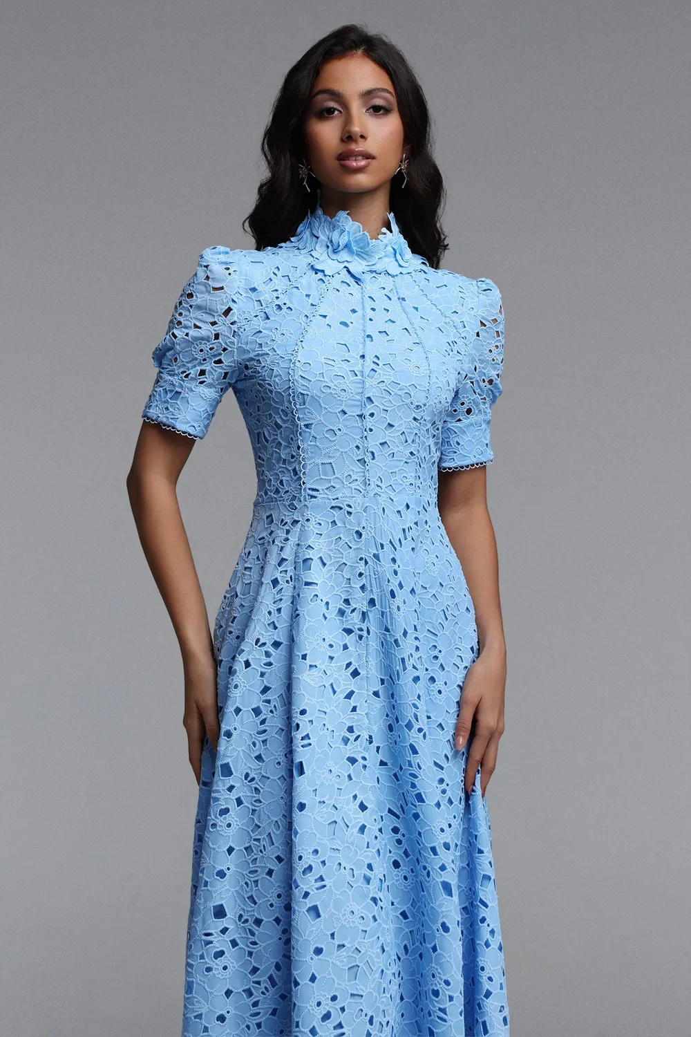 Bella Barnett Kitsu abito midi blu manica corta cocktail