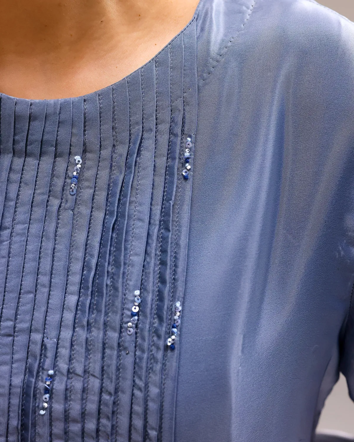 Our Dve Icy Elegance Dress abito blu avorio