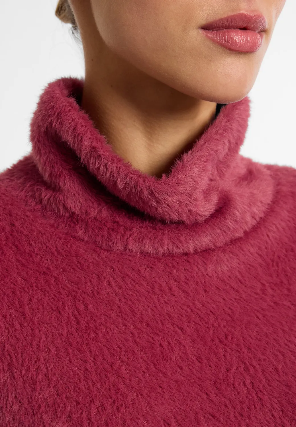 Ana Alcazar Enirea maglione peluche bordeaux maniche corte