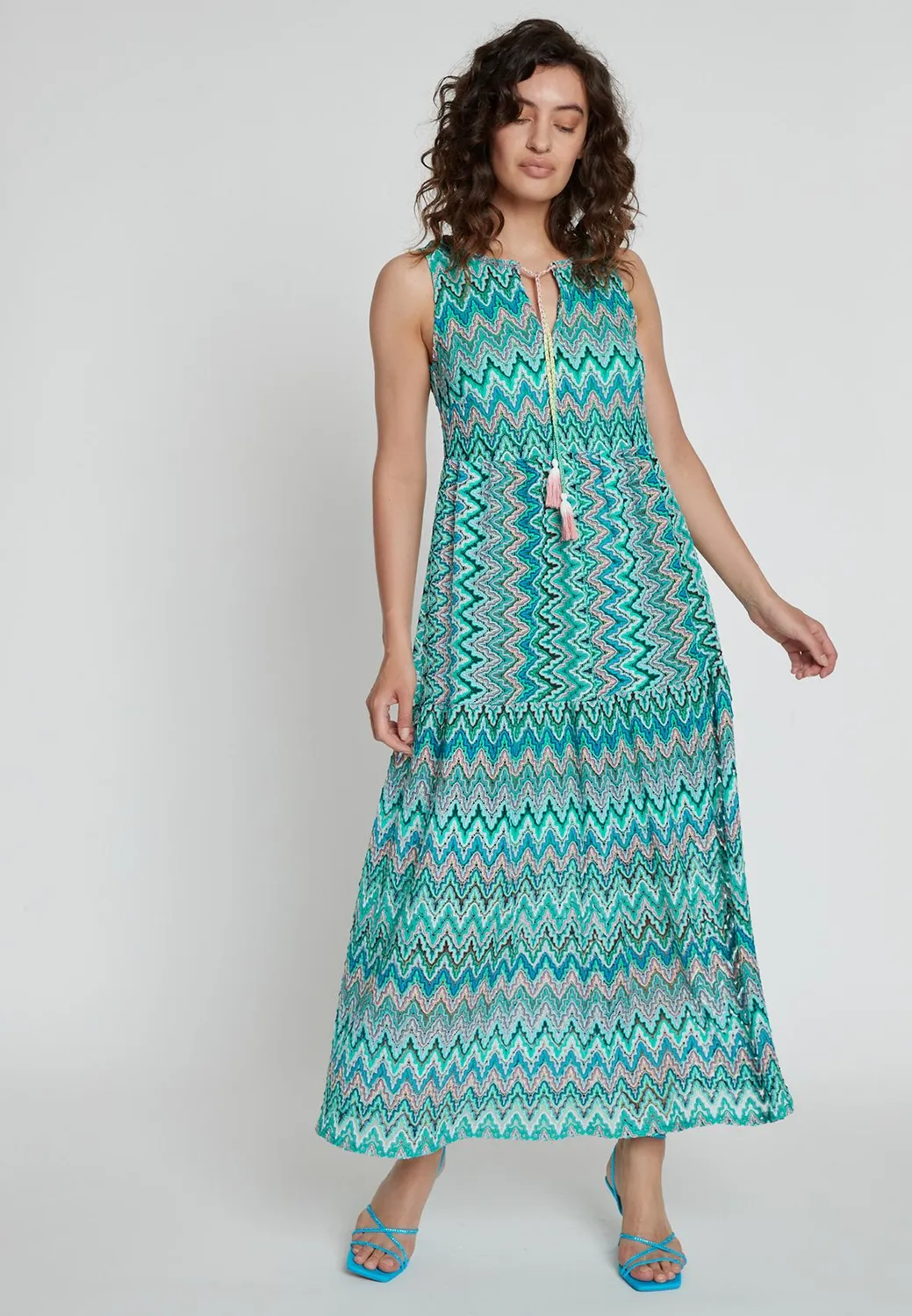 Ana Alcazar Kyrta abito maxi impero con cut-out