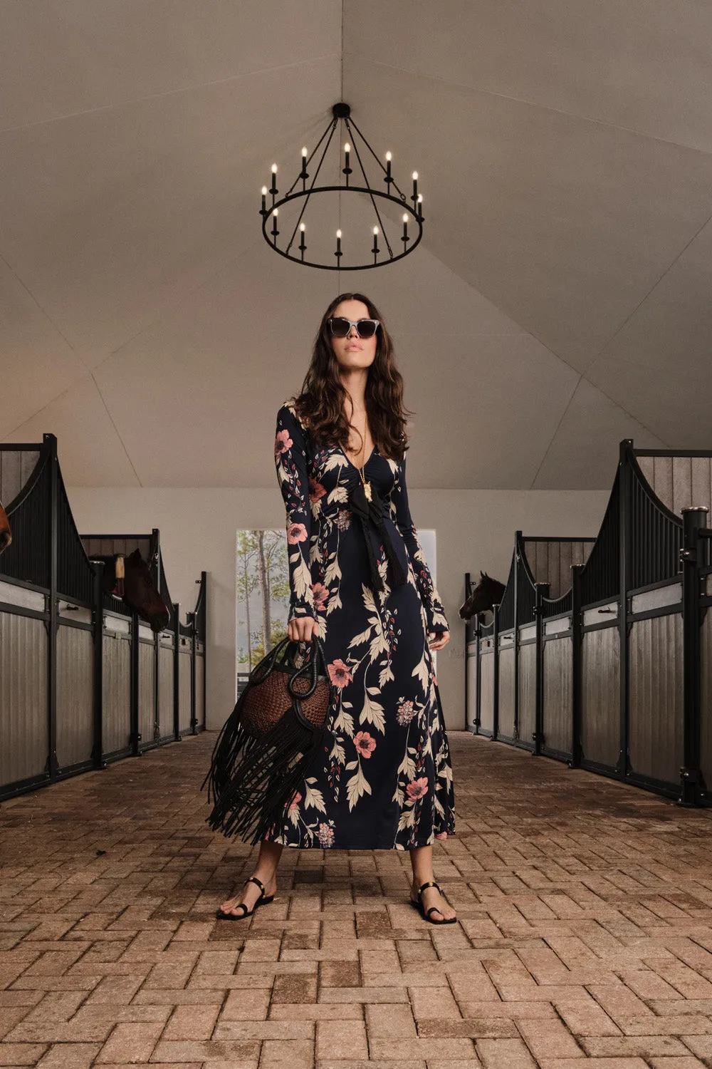 Johanna Ortiz Alma Bordada abito midi navy jersey