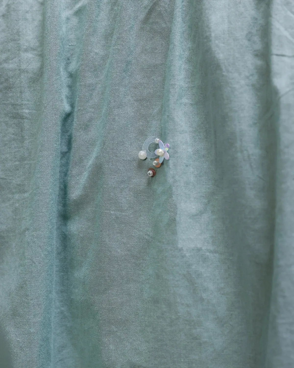 Our Dve Whisper Ruffle Top menta ricamato cotone