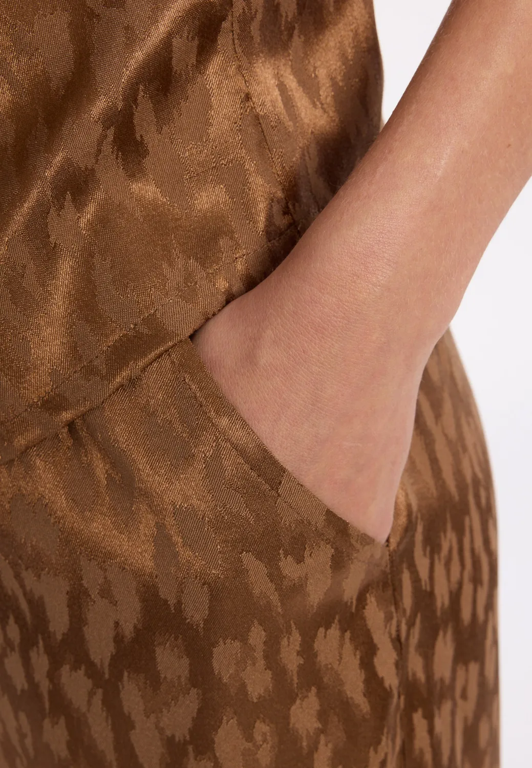Ana Alcazar Dohia pantaloni satin larghi animalier