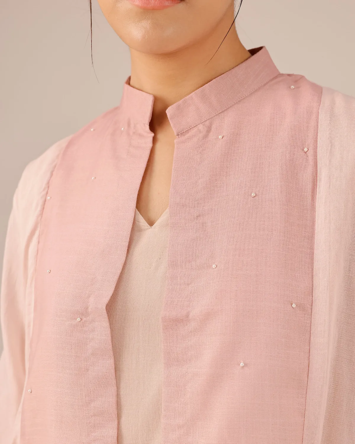 Our Dve Blush Pearl completo abito giacca rosa perle