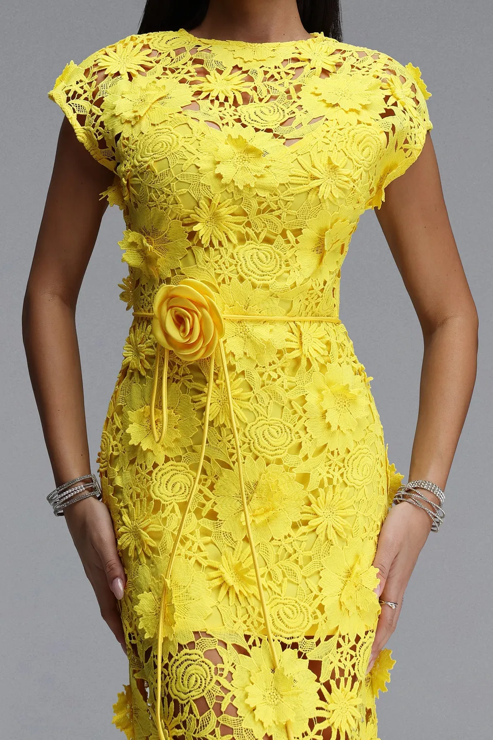 Bella Barnett Martha abito maxi giallo pizzo floreale