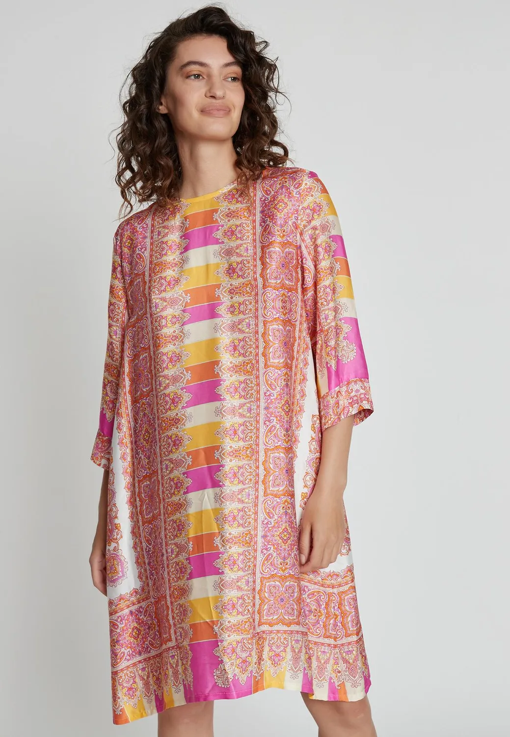 Ana Alcazar Kanisi abito camicia fantasia foulard