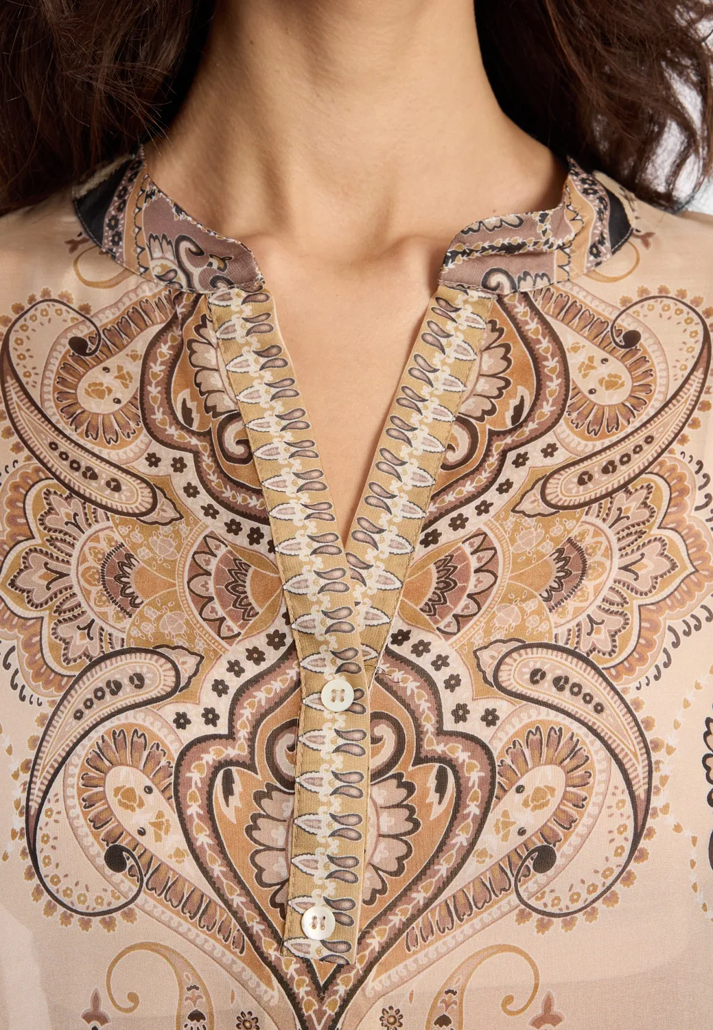 Ana Alcazar Dovia tunica paisley scollo V estiva