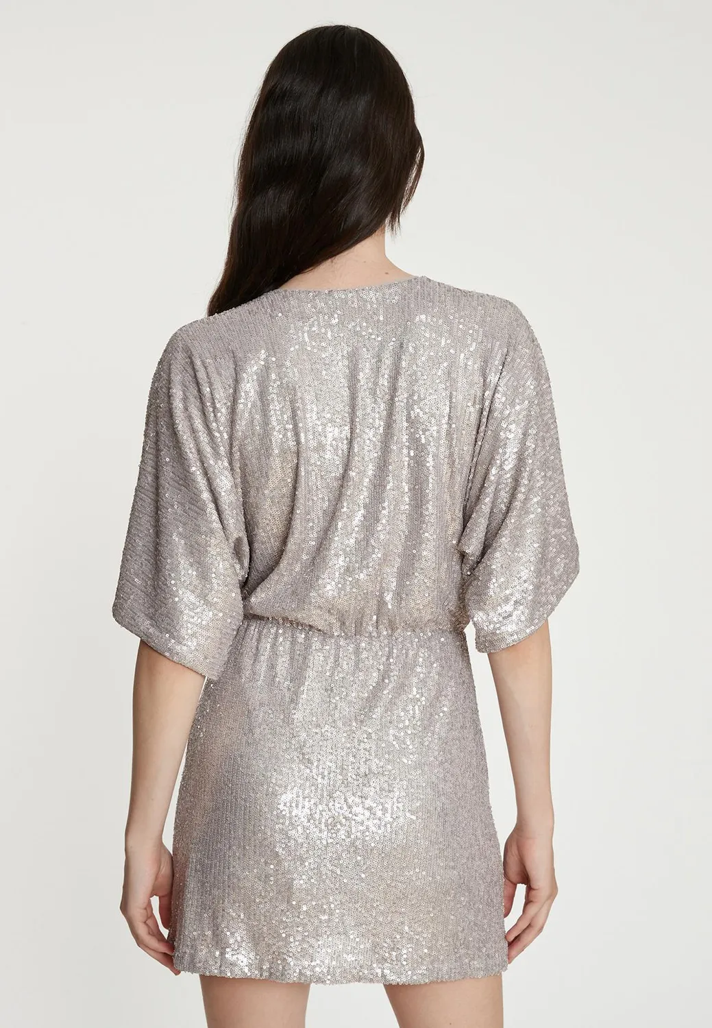 Ana Alcazar Tafora abito paillettes argento corto