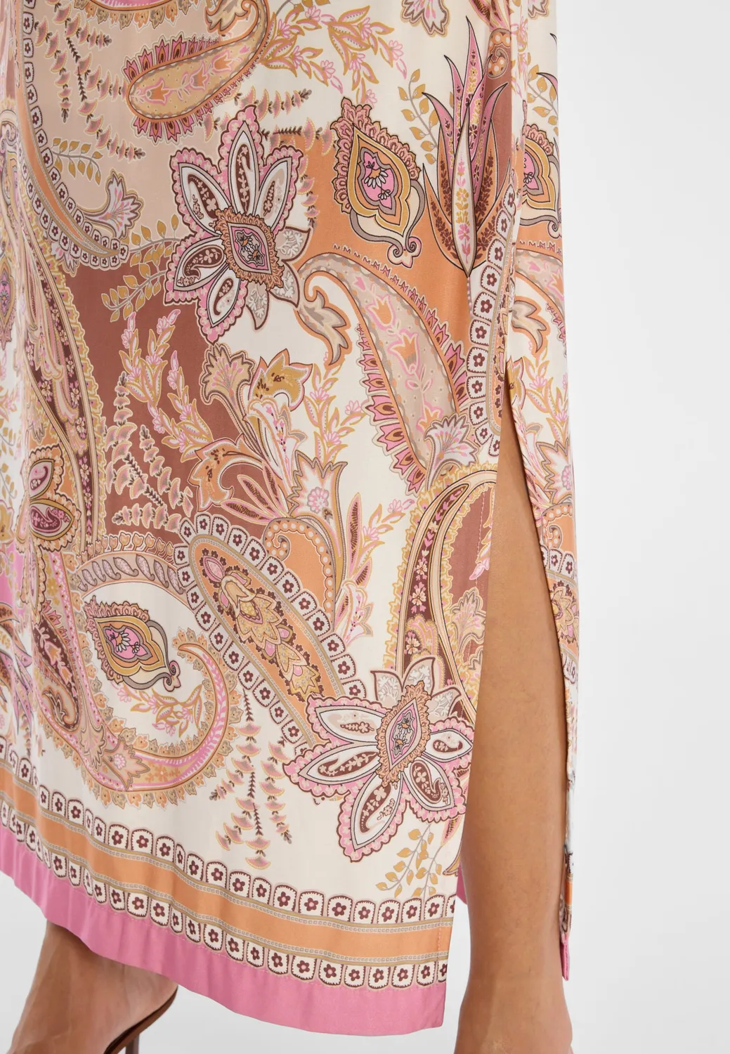 Ana Alcazar Dhyra maxi abito lungo satin paisley