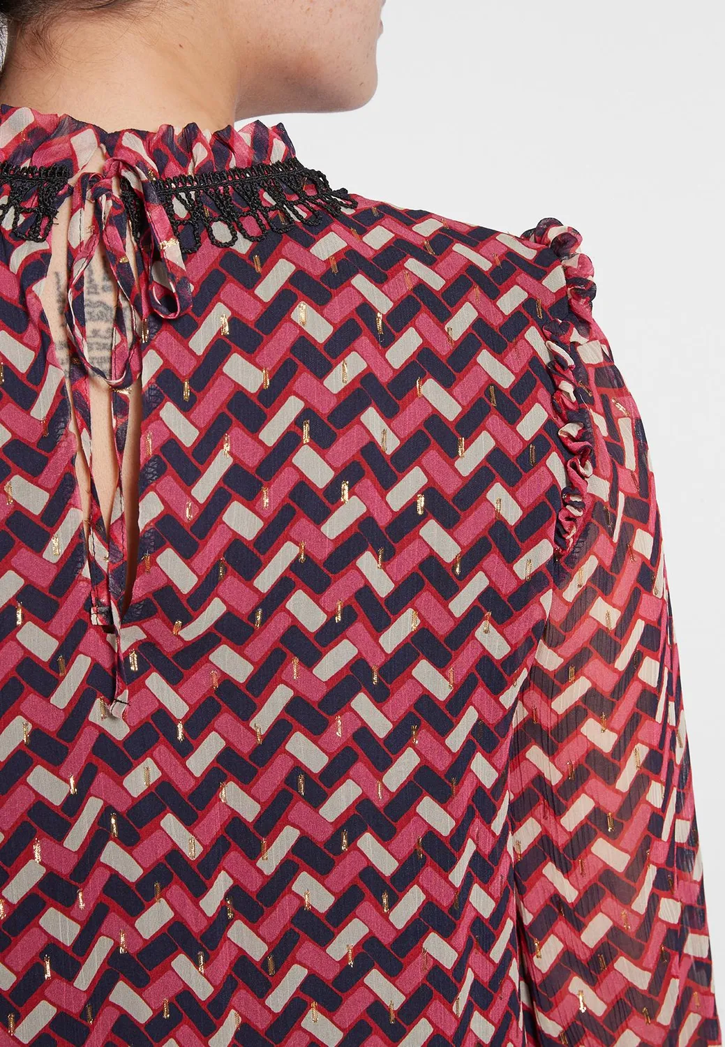 Ana Alcazar Hafosa blusa fantasia retro con rouches