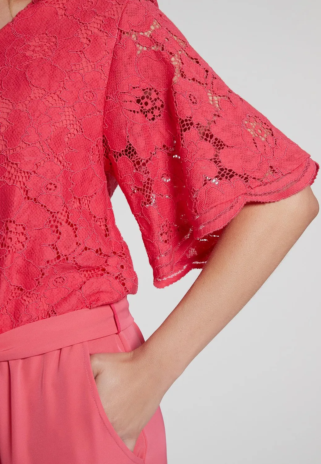 Ana Alcazar Giony tuta pizzo rosa elegante
