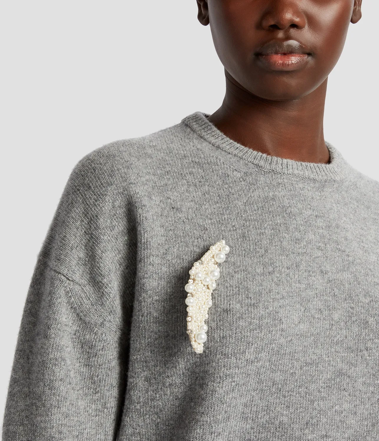 Erdem Pearl Alphabet Brooch I spilla lettera I