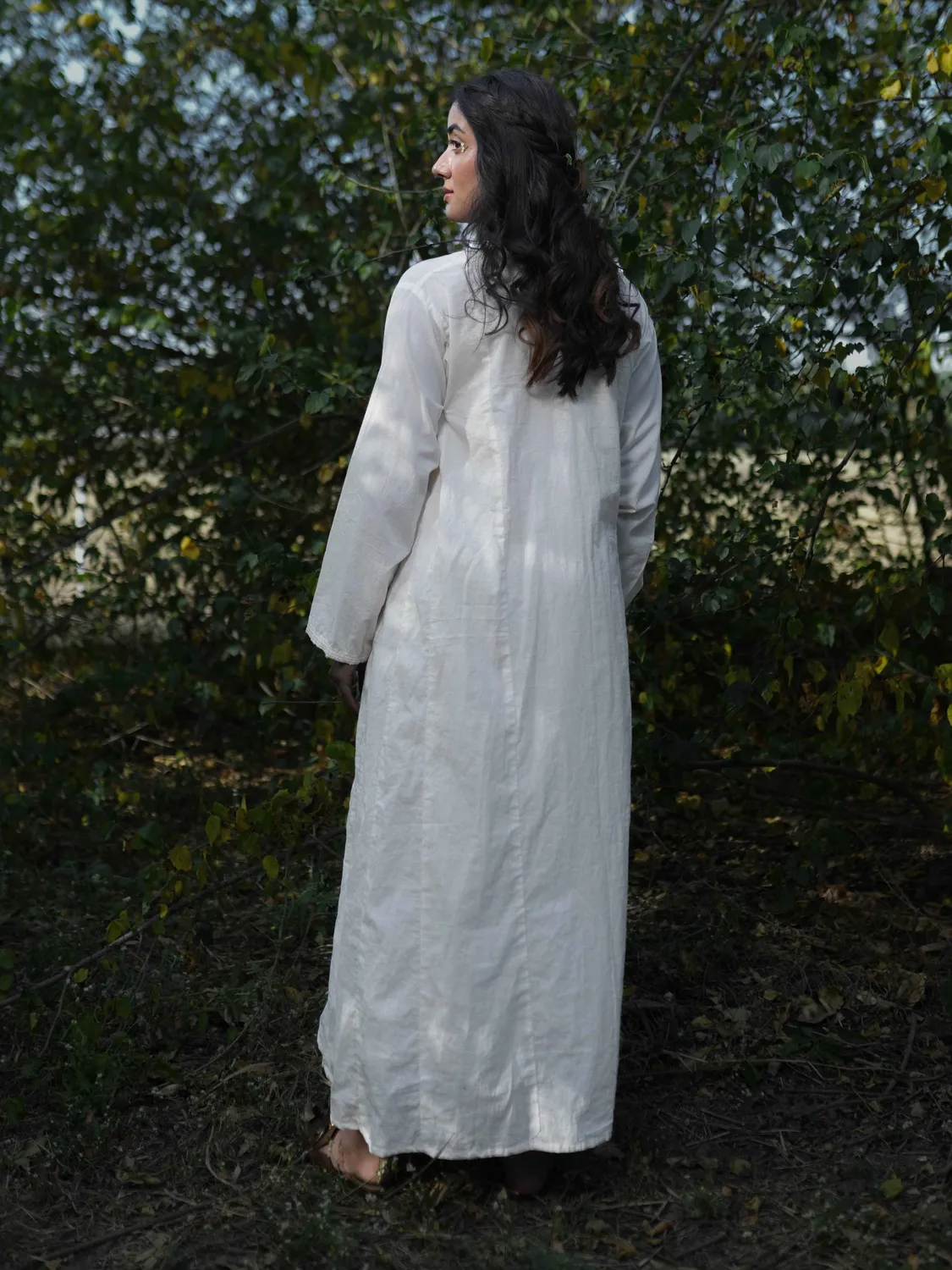 Our Dve Fae Gabriel maxi abito beige cotone ricamo floreale