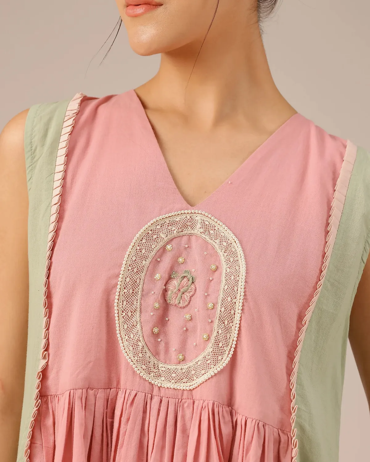 Our Dve Merry Berry completo abito giacca verde organza