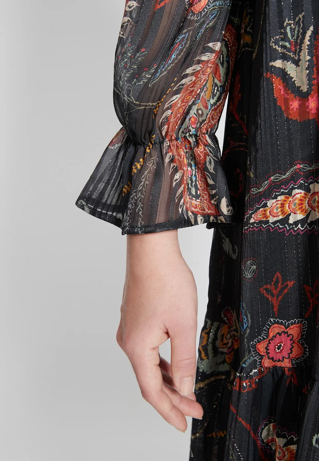 Ana Alcazar Habwa abito paisley con volant