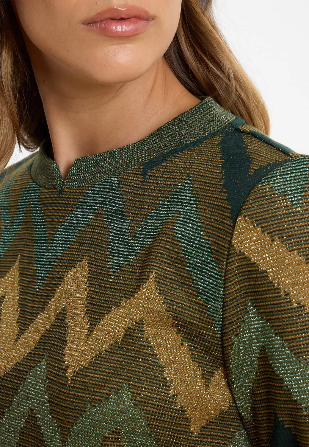 Ana Alcazar Ava abito svasato verde lurex