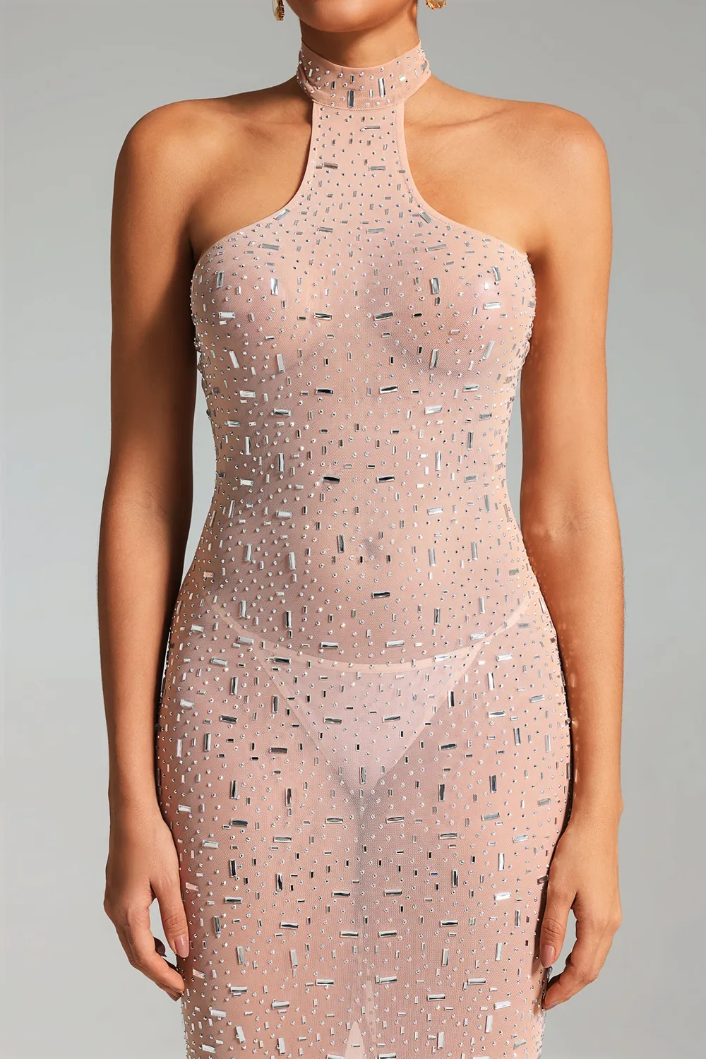 Bella Barnett Willi abito maxi beige halter diamantini