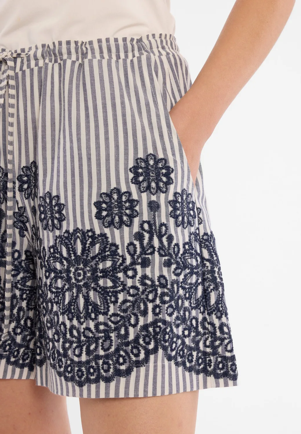 Ana Alcazar Dorinos Shorts Cotone a Righe