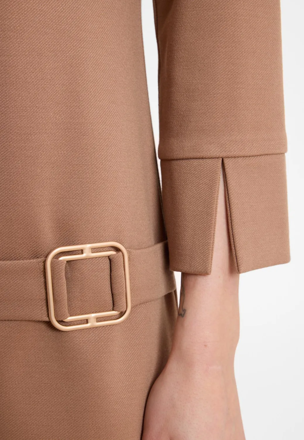 Ana Alcazar Ahasa abito corto beige scollo tondo