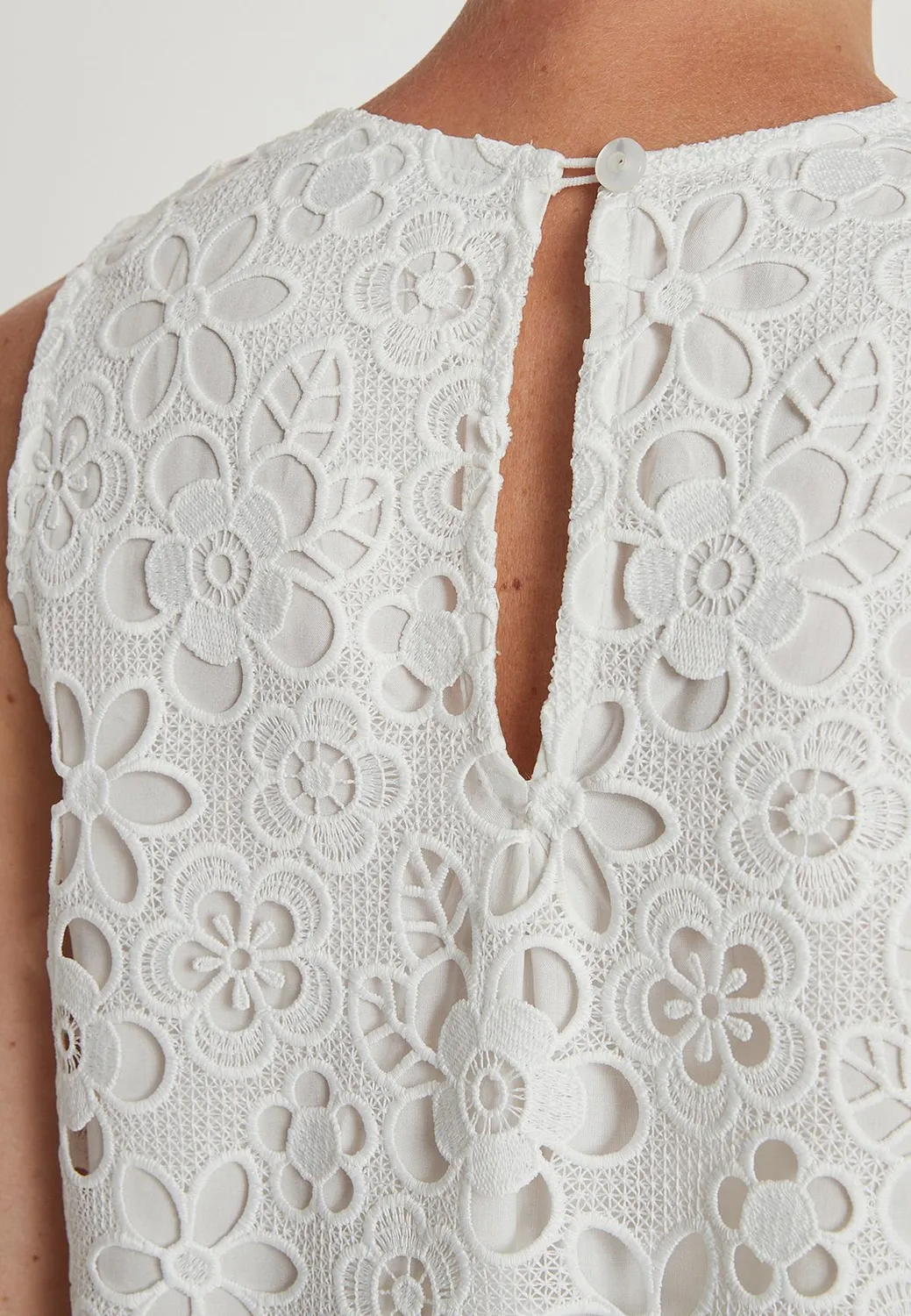 Ana Alcazar Lady abito pizzo floreale svasato